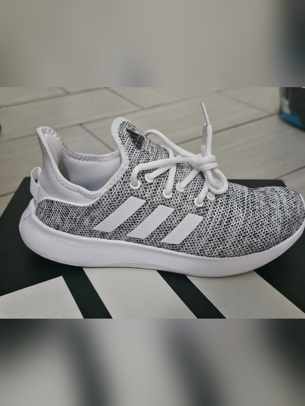 NWT Adidas Cloudfoam Pure SPW Women’s Sneakers Size 7.5